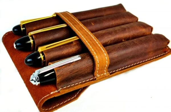 Vintage tan leather pen pouch - 4 pens - Image 2